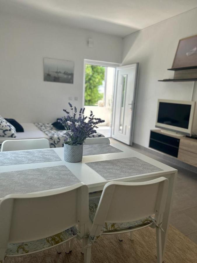 Apartmani Fulir Vrsi Luaran gambar