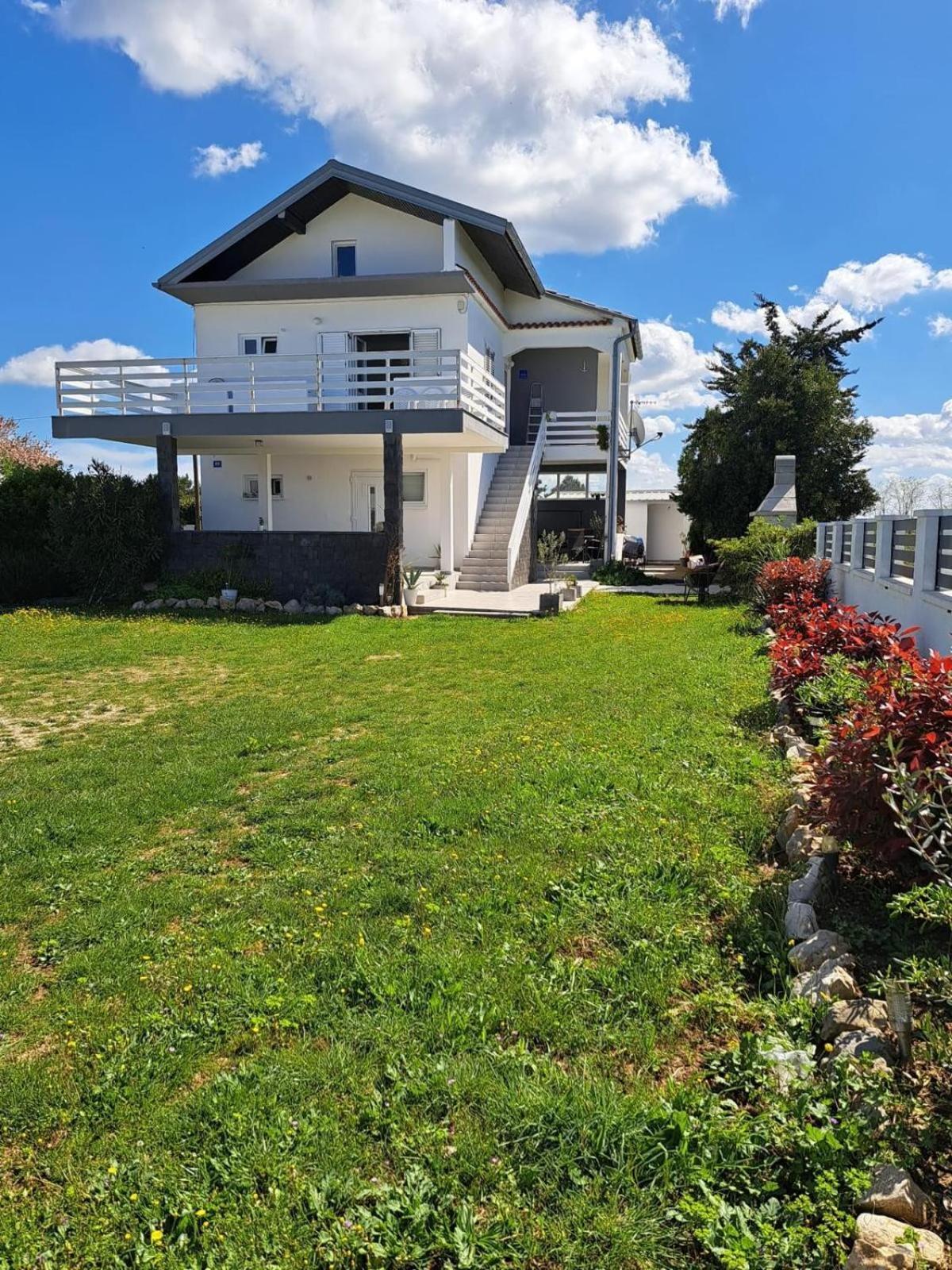 Apartmani Fulir Vrsi Luaran gambar